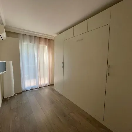 Διαμέρισμα Confortable Appartement Idealement Situe