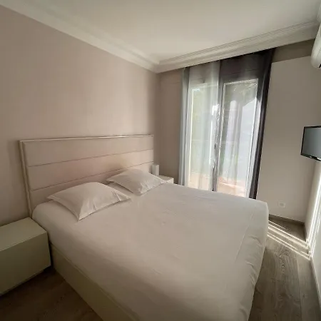 Confortable Appartement Idealement Situe Διαμέρισμα Σαιν-Τροπέ